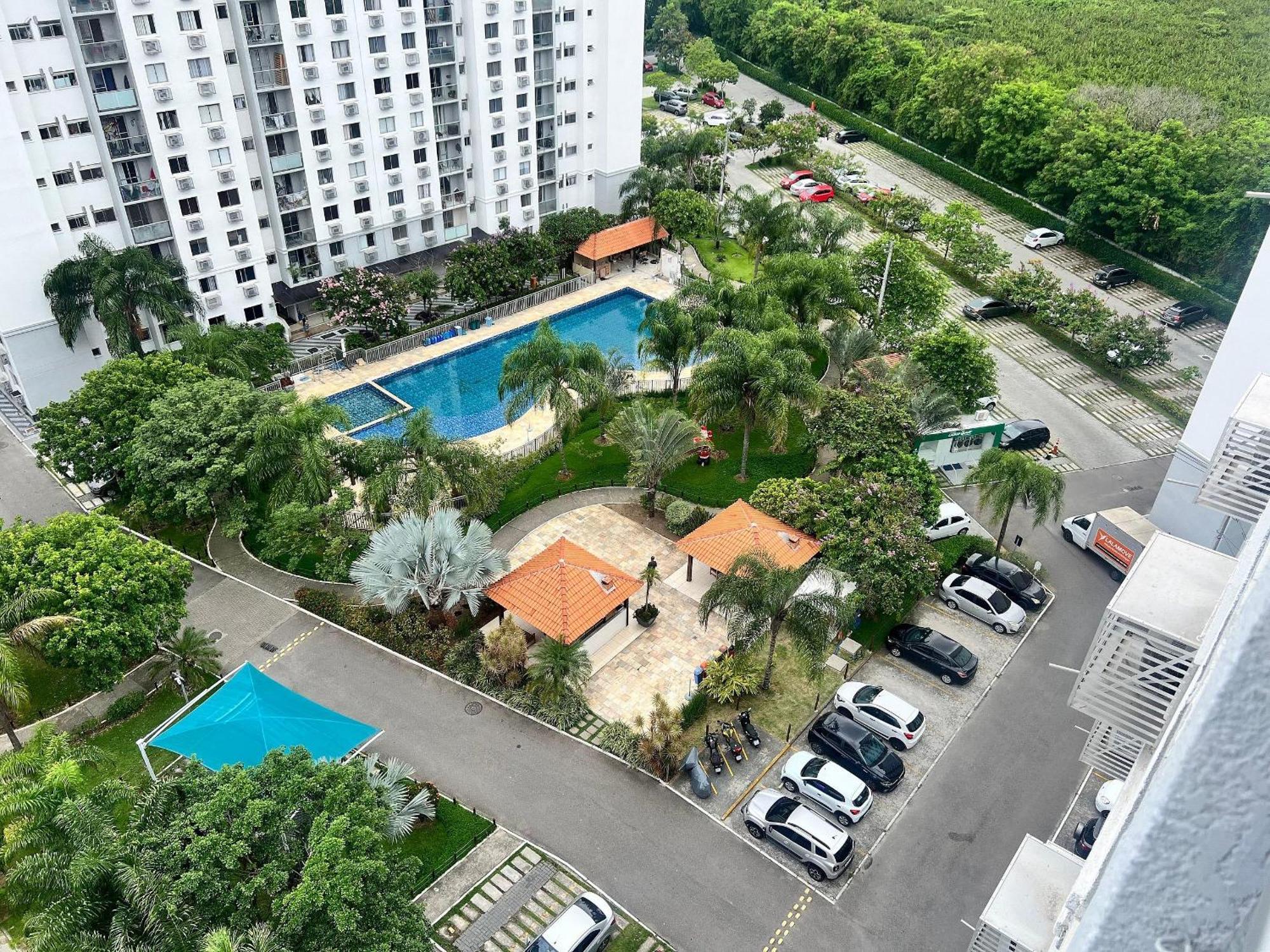 Apto Completo Ar Garagem Piscina Barra Olimpica Rj
